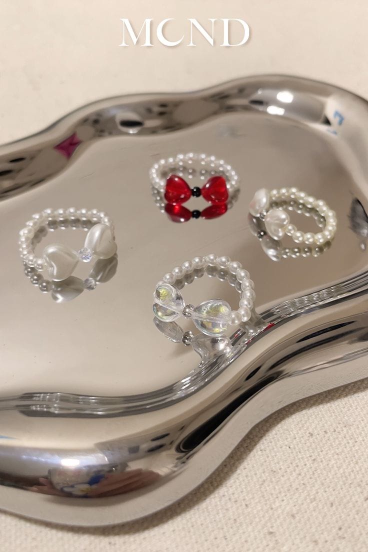 Bows and Beaded Ring Set