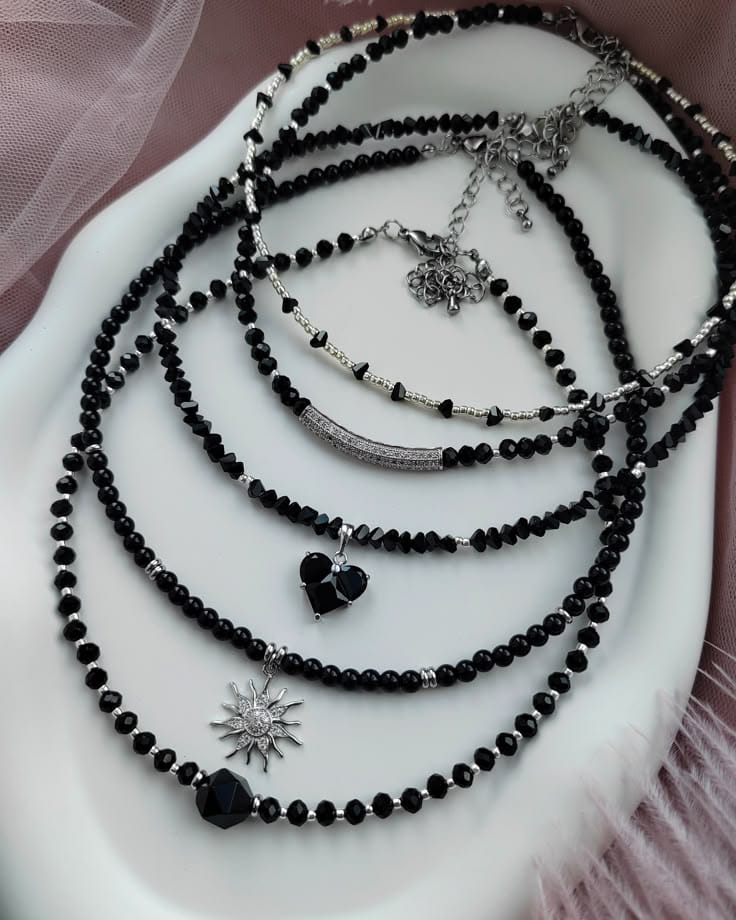 3 pcs Y2k Black and Silver Beaded Neck Chains