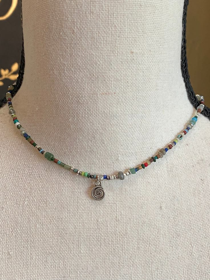 Colour beaded boho neck chain